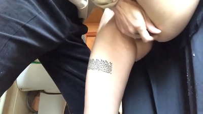 Ku dhex gal musqusha dugsiga, kacsi xun oo dhab ah - macalinkaygu wuu sameeyay intii karaankiisa ah